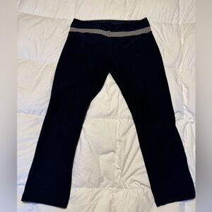 LULULEMON Yoga style leggings